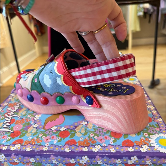 Irregular Choice Your Biggest Fan - Picture 2 of 6